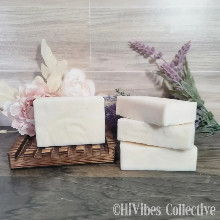 Lard & Lye Laundry Bar pure white zero superfat lard laundry soap bar close up
