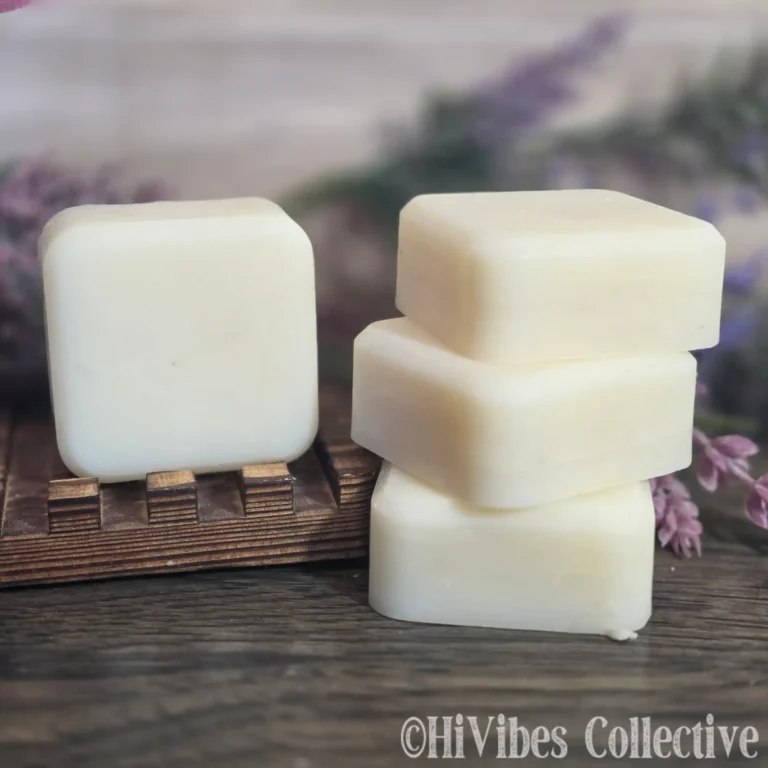 Heirloom Tallow and Aloe Facial Bar unscented natural tallow soap bar close up