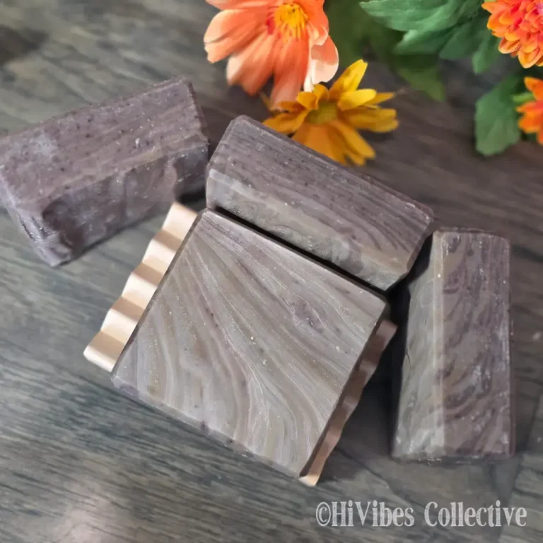 Woodcarver's Soap - Wood-Look Design
