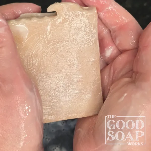Honeycomb & Oat Soap Lather Test